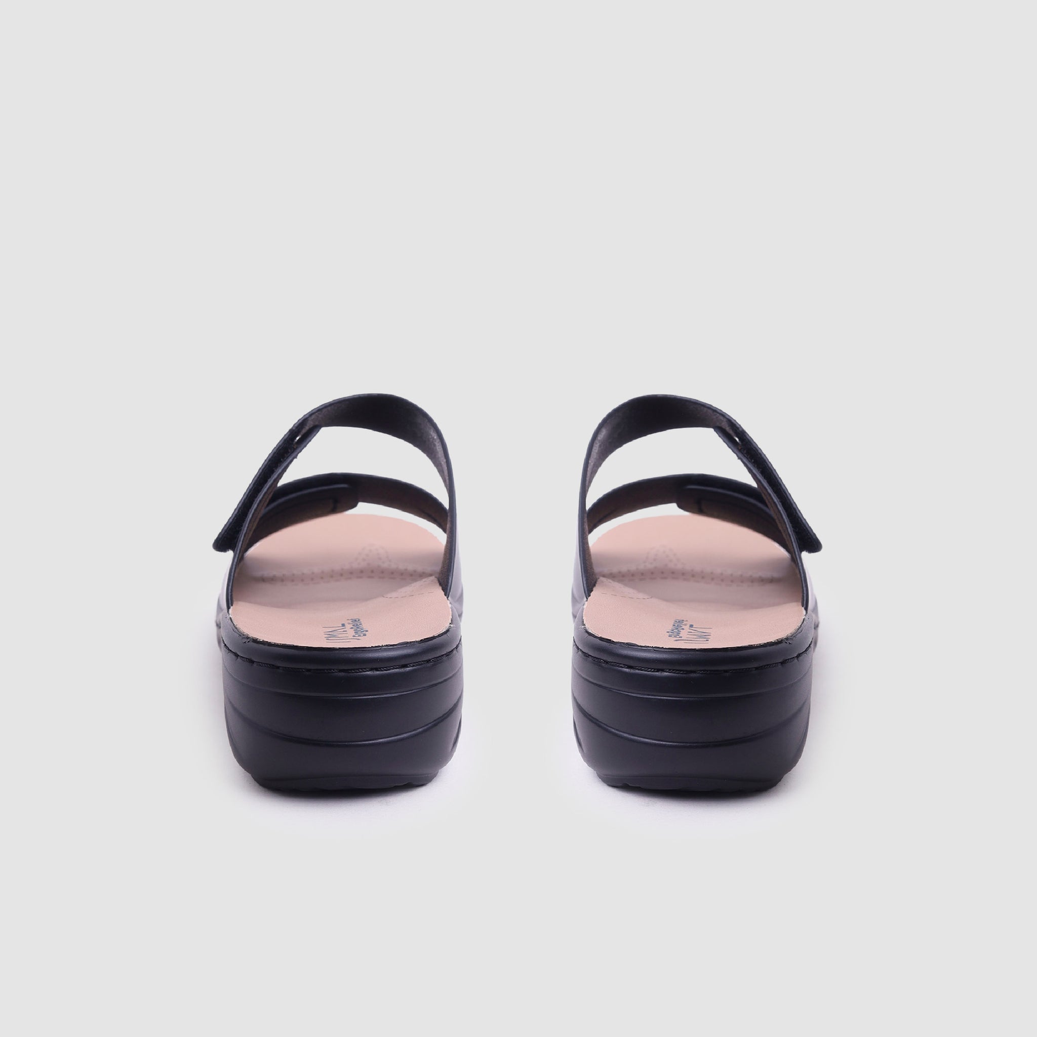 Nora Slip On